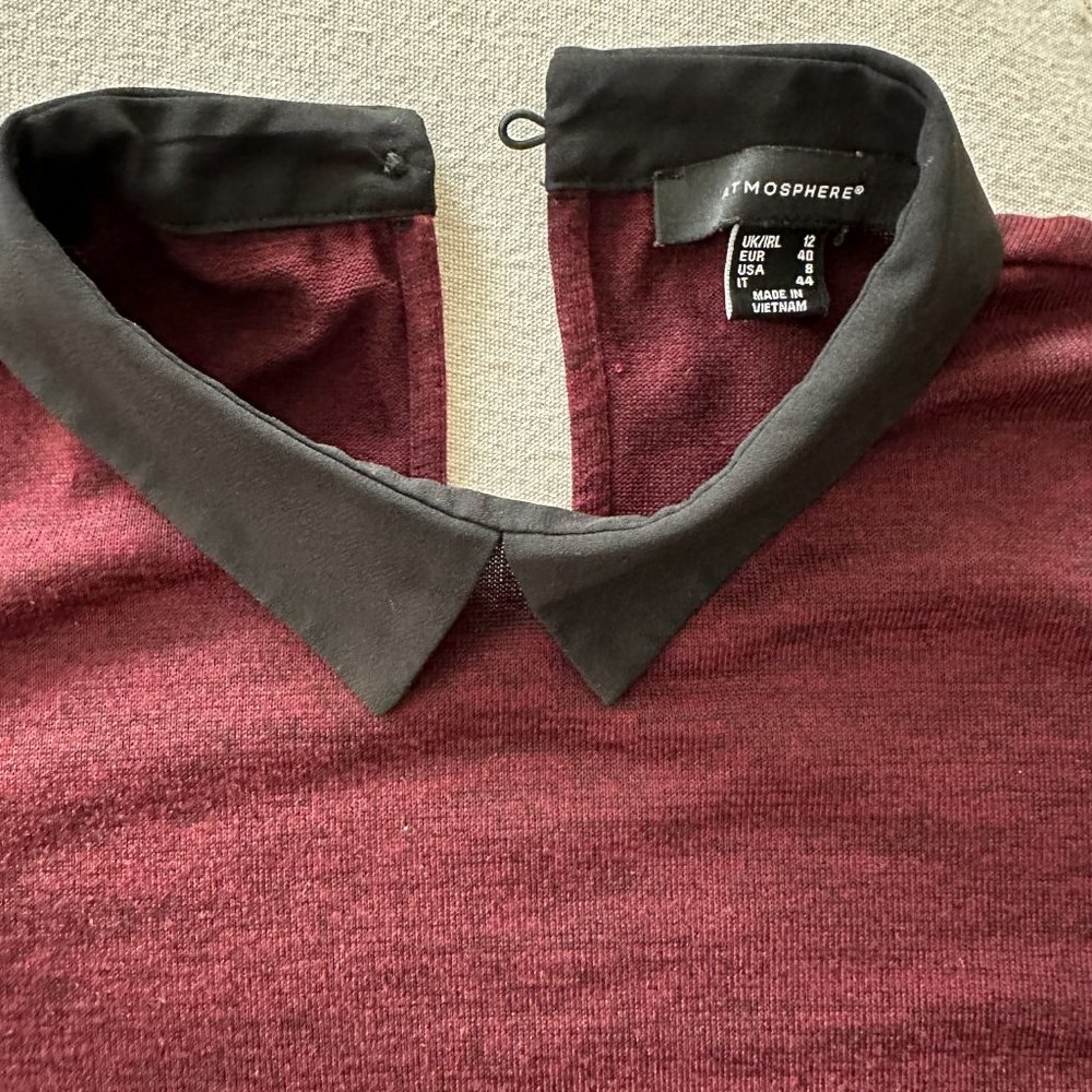 Like NEW Maroon Lightweight Sweater with Black Sheer Collar and Hemline Sz 8 - Picture 6 of 9